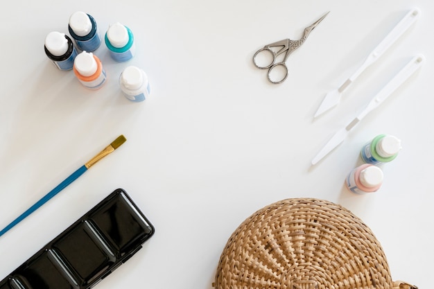 studio workspace with threads